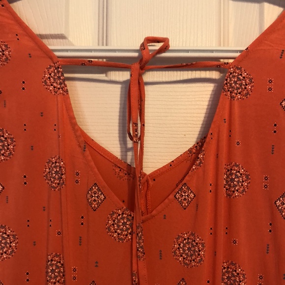 In Every Story orange print short sleeve top - Picture 3 of 4